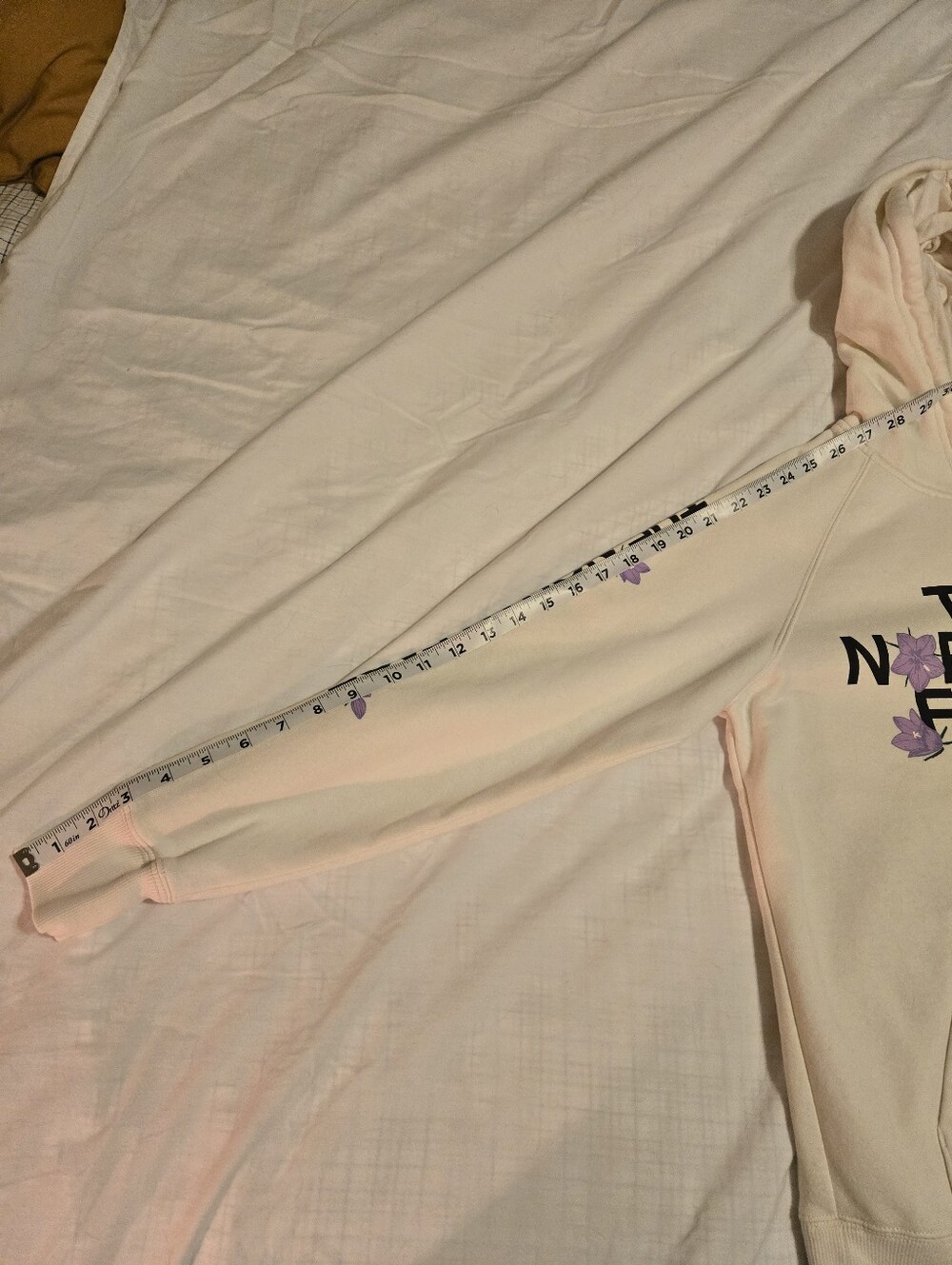 The North Face Womens Hoodie - Picture 11 of 11